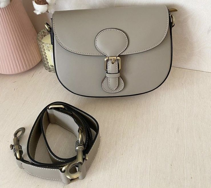 Продам сумку кроссбоди в стиле Dior