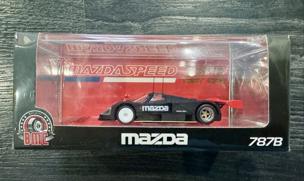 BMW! Продавам колекционерски модели в мащаб 1:64 MINI GT Tarmac Works