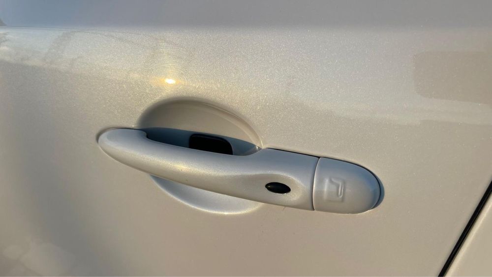 Renaul Latitude 2.0 dci automata