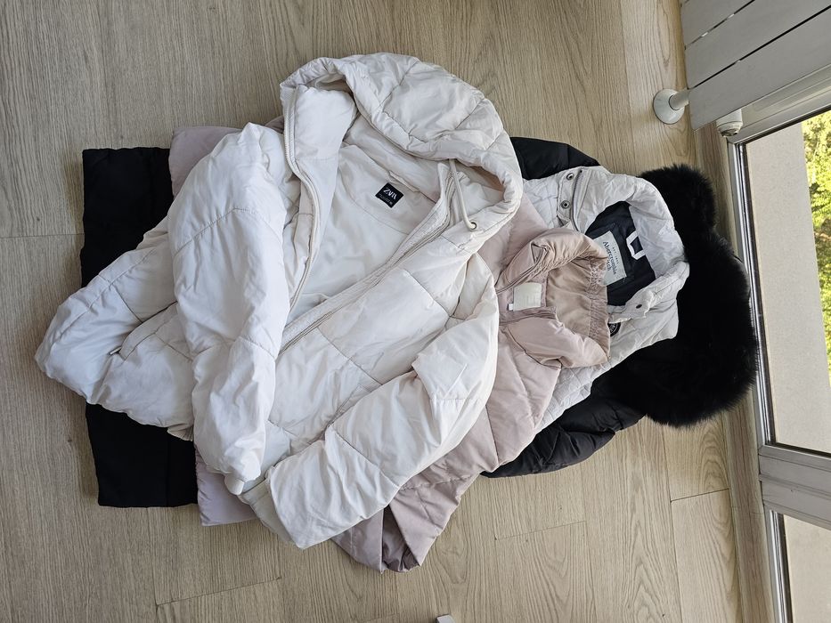 Куртка жилетки пальто 42-44р. Все за 5 тыс.
