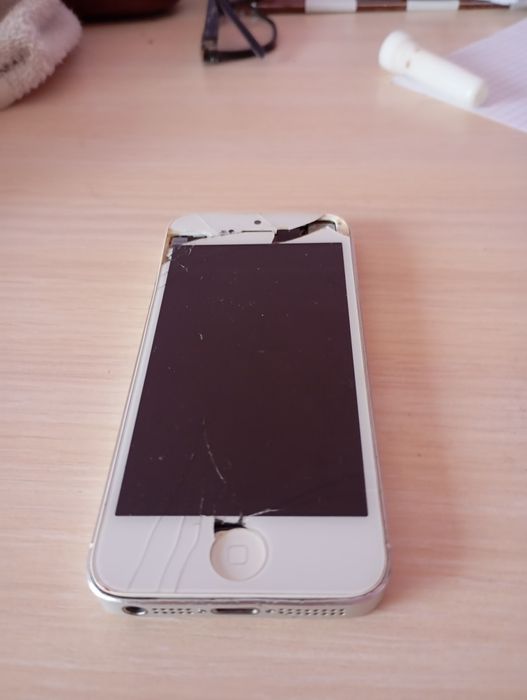 Iphone 5 на запчасти