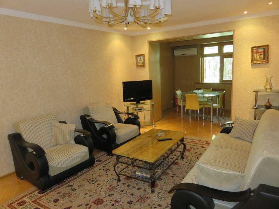 Срочно аренда 3 ком Гостиница Россия