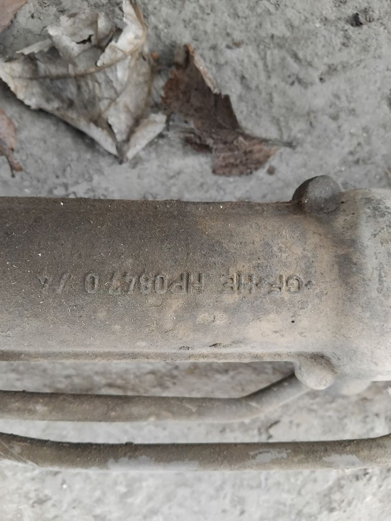Кормилна рейка мерцедес w212