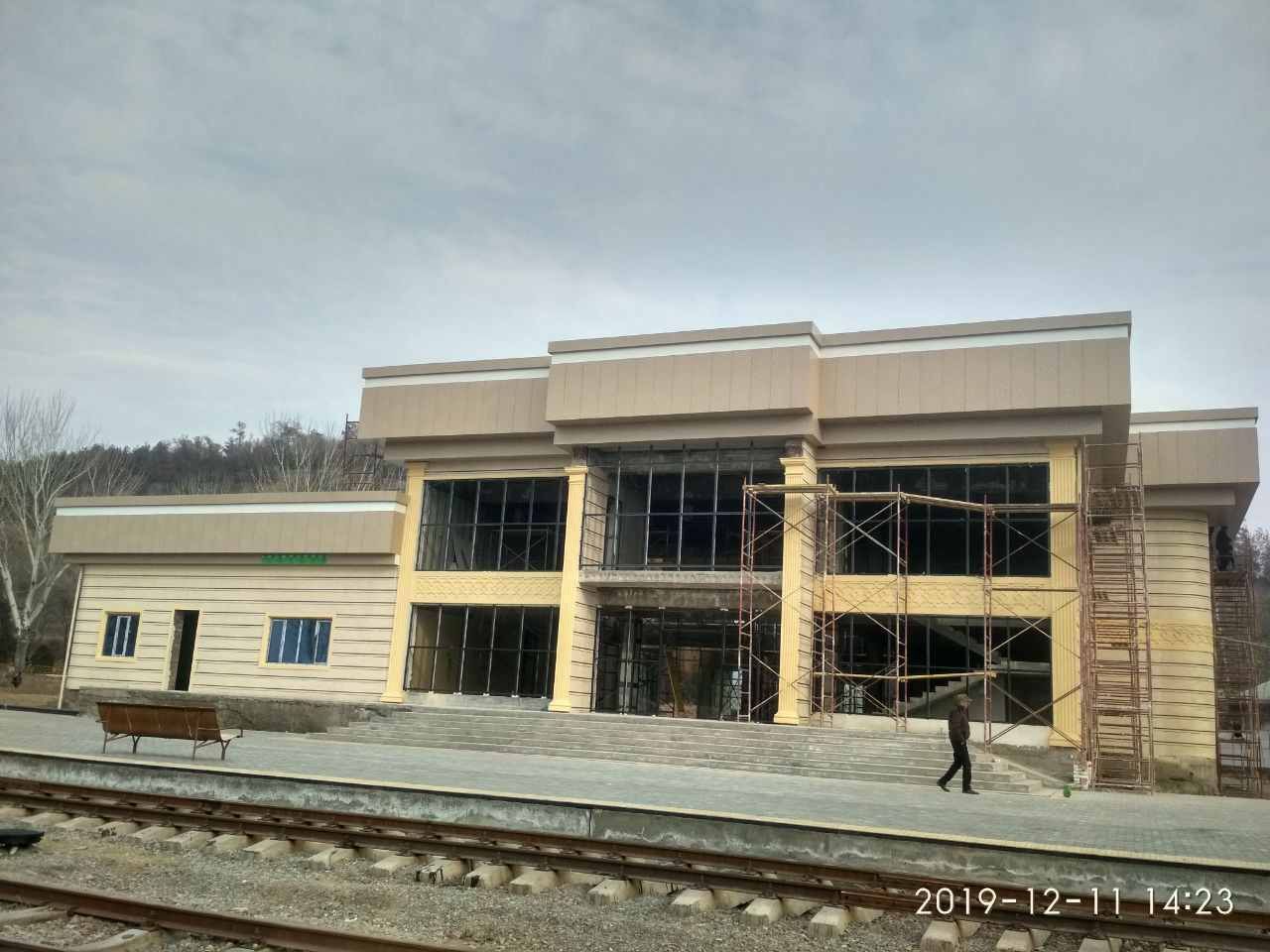 Аликабонд хизмати фасад уста алюкобонд
