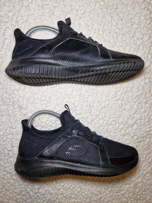 Adidasi Skechers marime 37