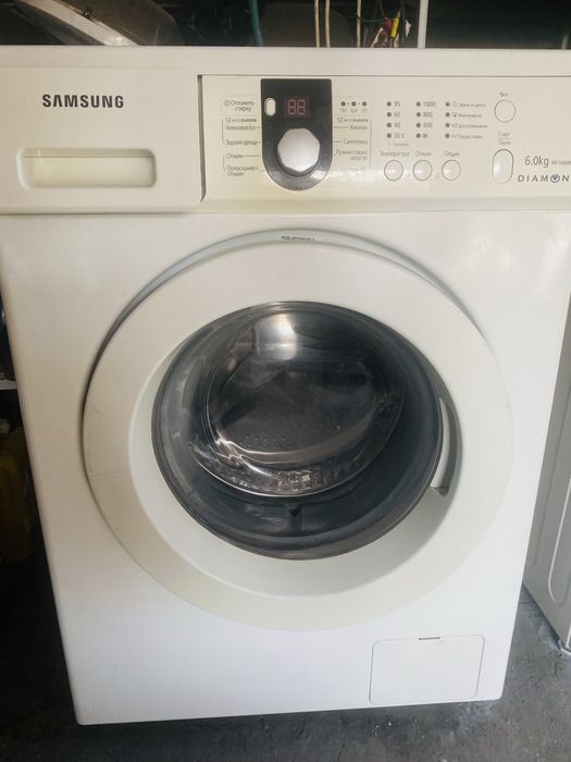 Продам стиральную Samsung ecobublle 6кг загрузки!