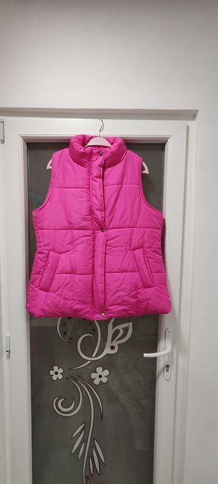 Vestă căptușită matlasată roz aprins,damă XL nouă