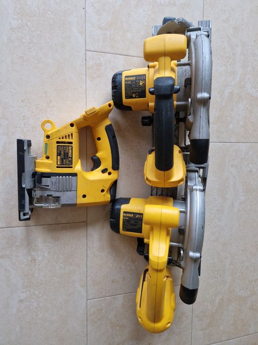 Dewalt DW 933 -   fierastrau pendular
