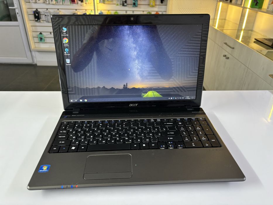 Ноутбук Acer 5560