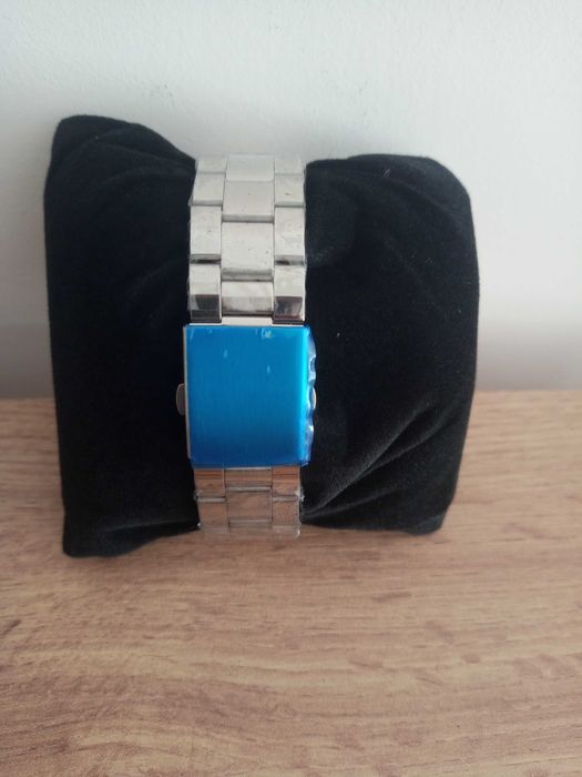 Часовник Мъжки Нов Неизползван 45мм