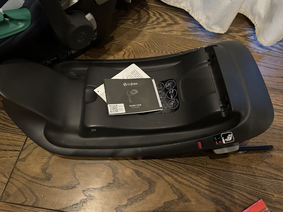 Стол за кола Cybex Aton S2 i-Size (0-13 кг)