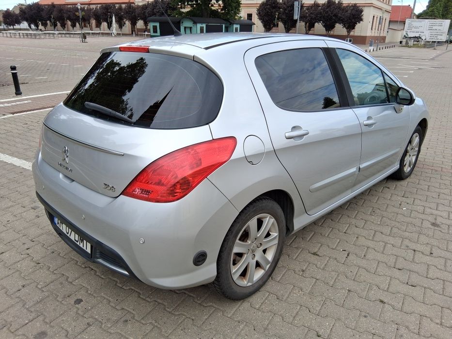 Peugeot 308 1.6 benzina cu gpl