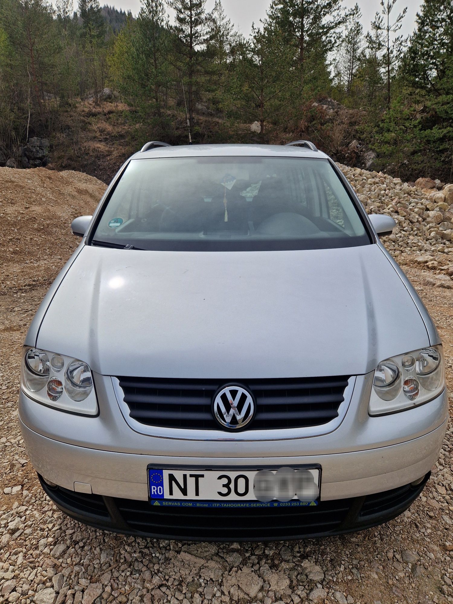 VW Touran 2.0 BMM (1ax) Aut DSG/Clima/Navi /Cârlig/Senzori