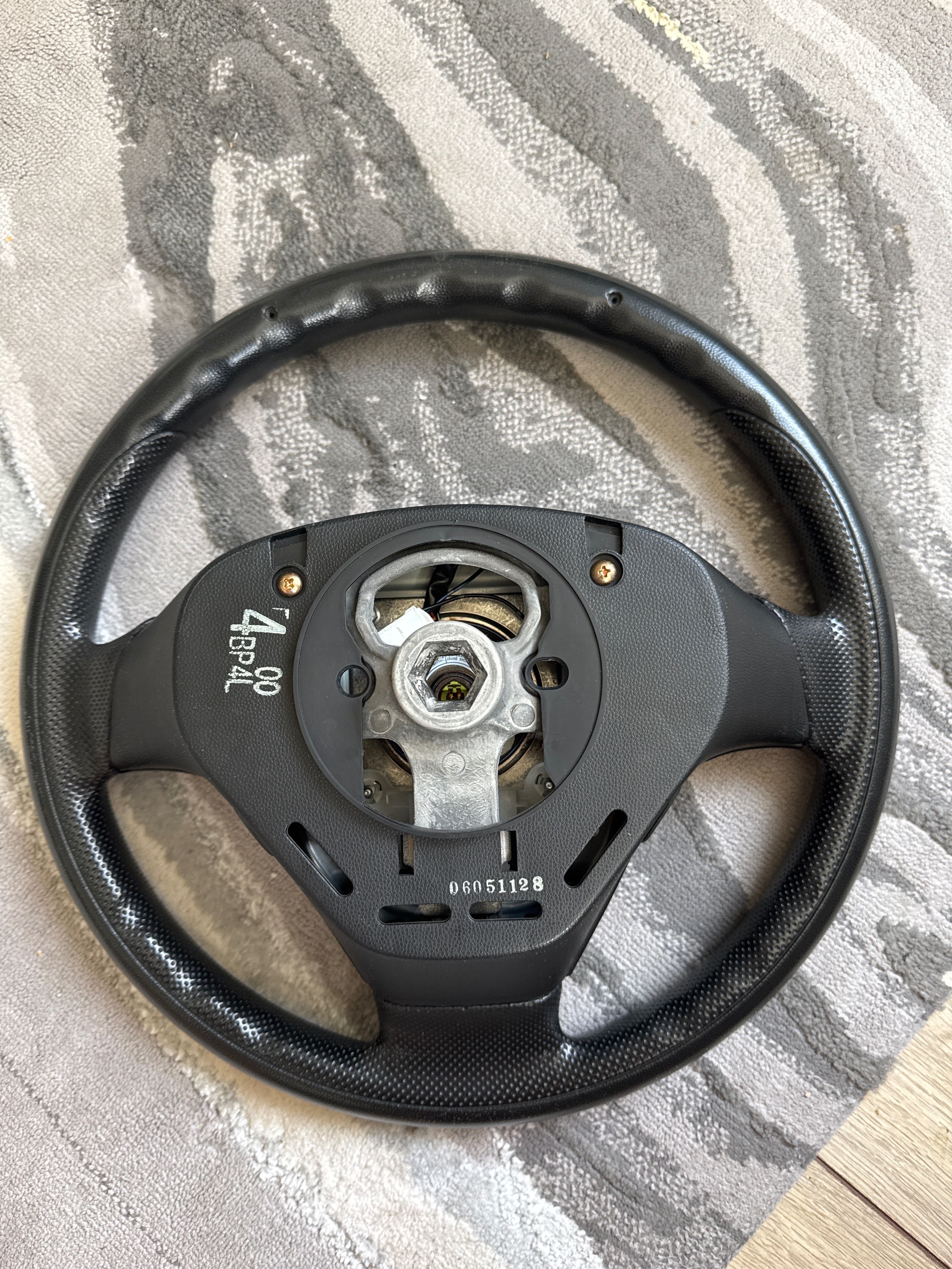 Mazda 3 волан Мазда 3