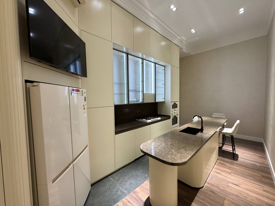 Срочно продам квартиру в центре города мирабад палас mirabad palace