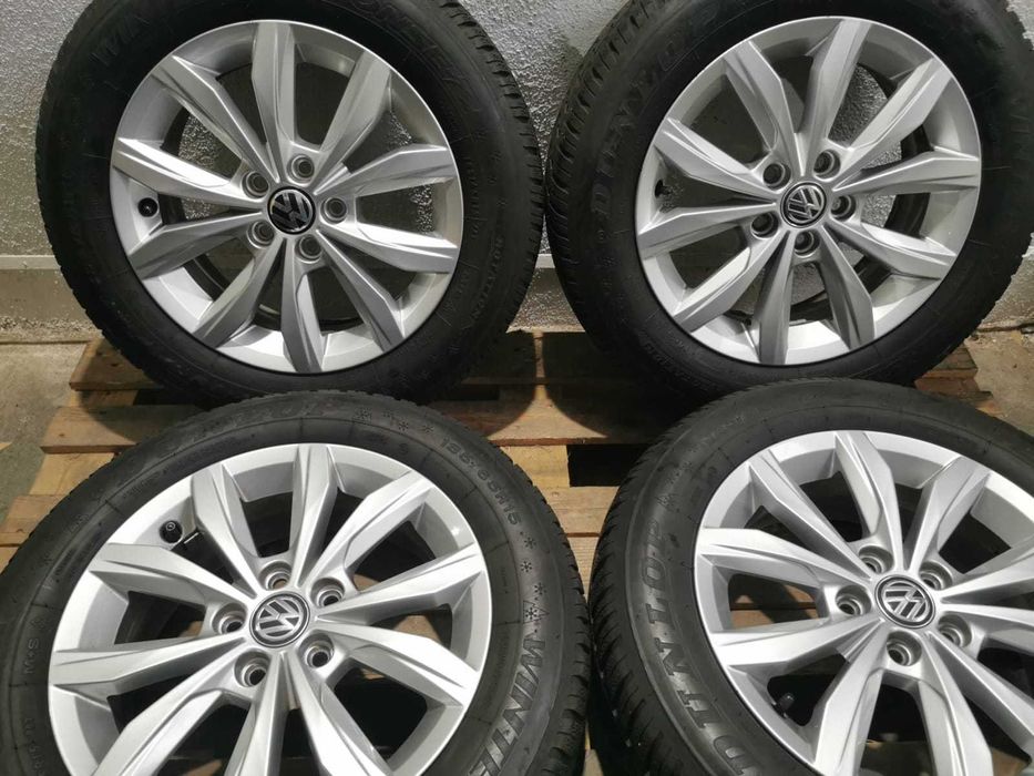 Jante Originale Vw Polo R 15 cu anvelope de iarna