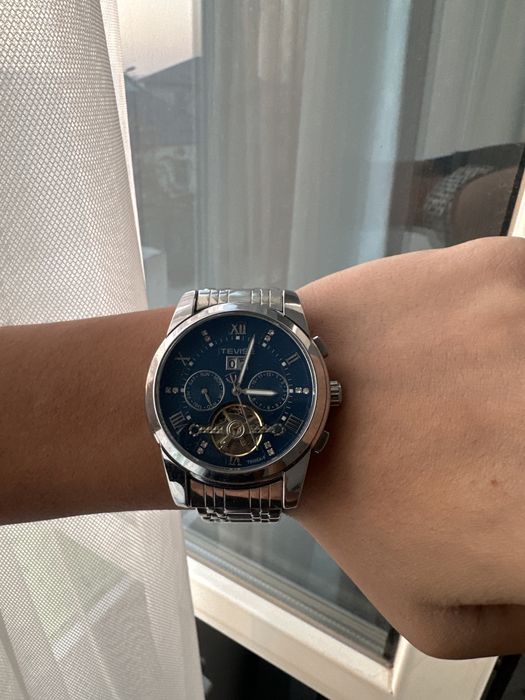 Часы механический