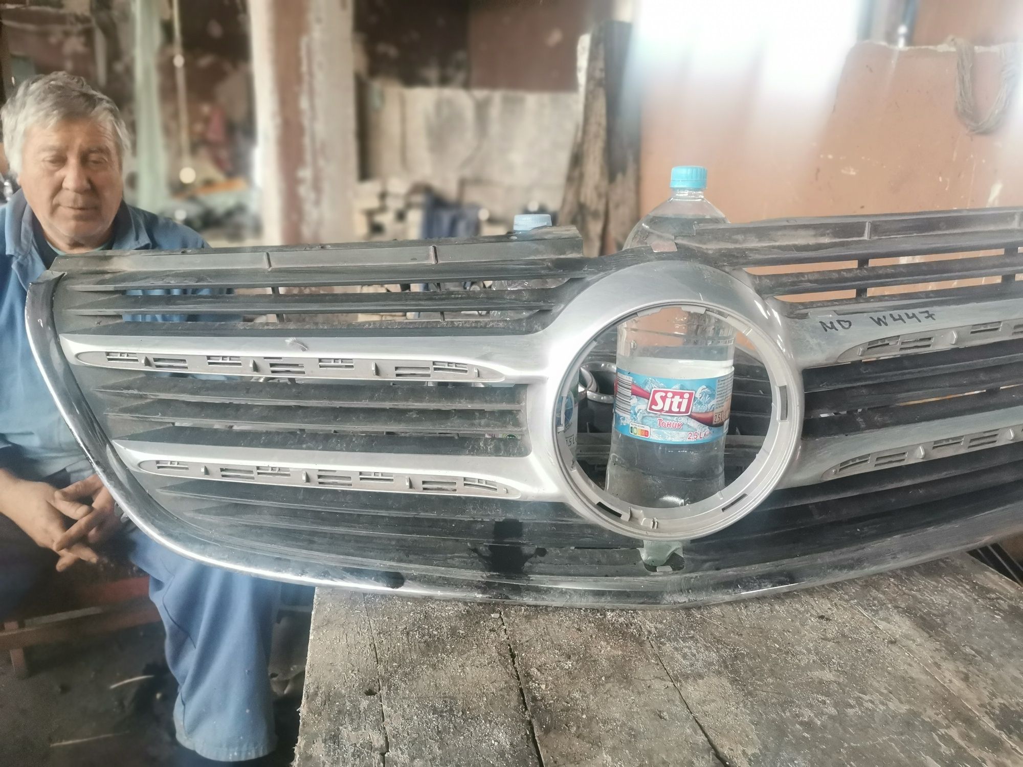 Оргинална Предна решетка за mercedes vito v class w447