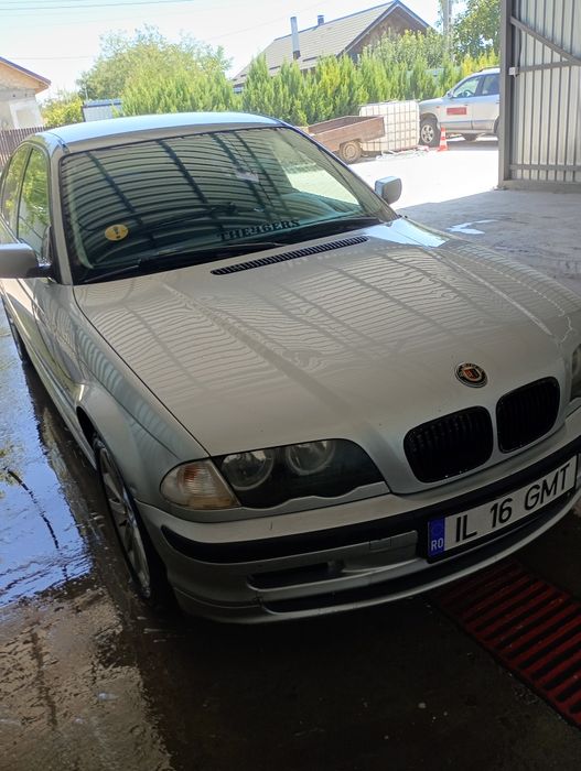 vând BMW e46 318I