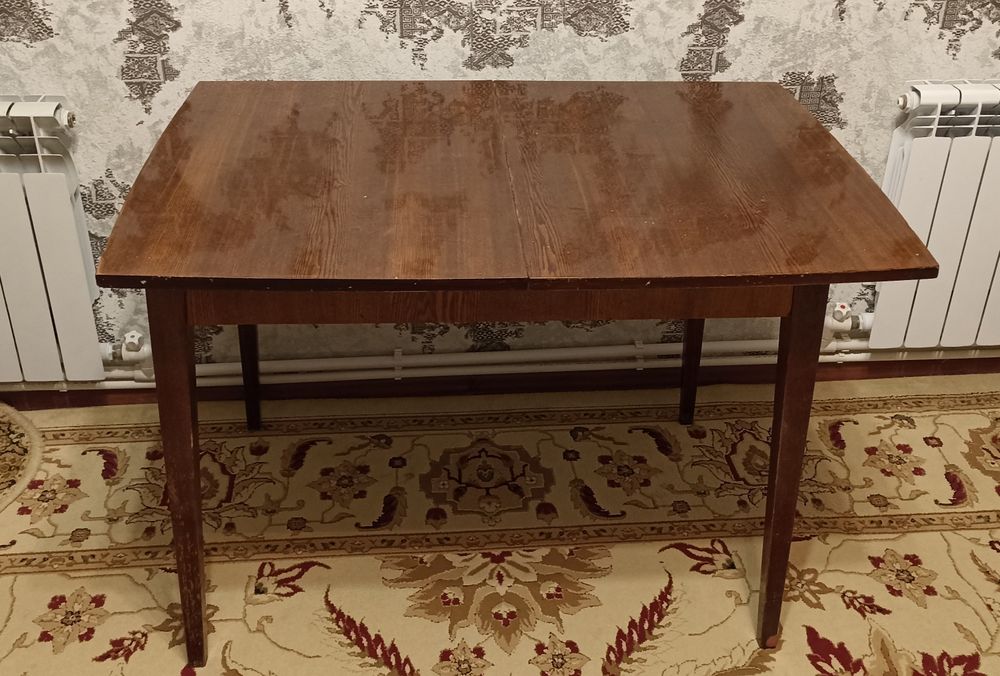 Отдам стол раздвижной 110х80 см
