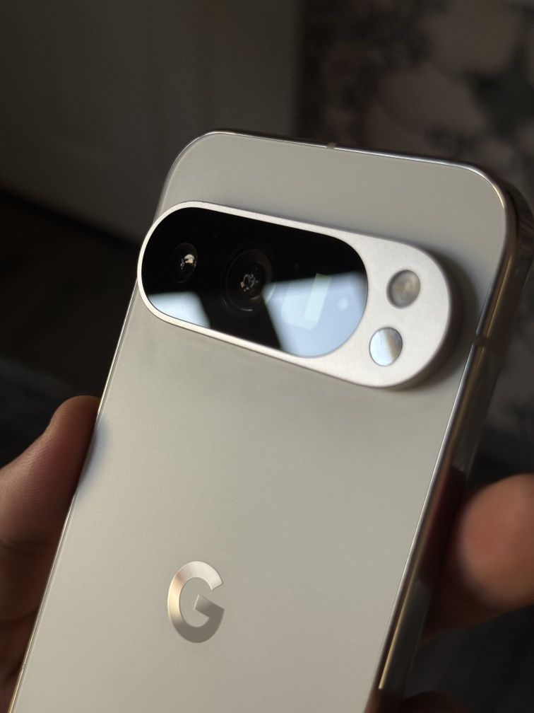 Google pixel 9pro , 256gb, white sotiladi