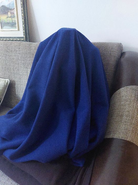 Stofa superba din lana - albastru regal