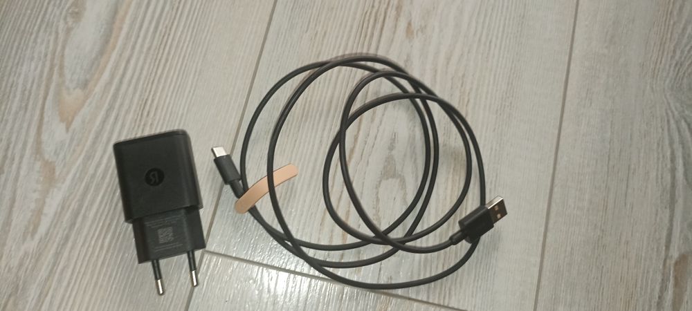 Алиса колонка бу пользовались пару раз