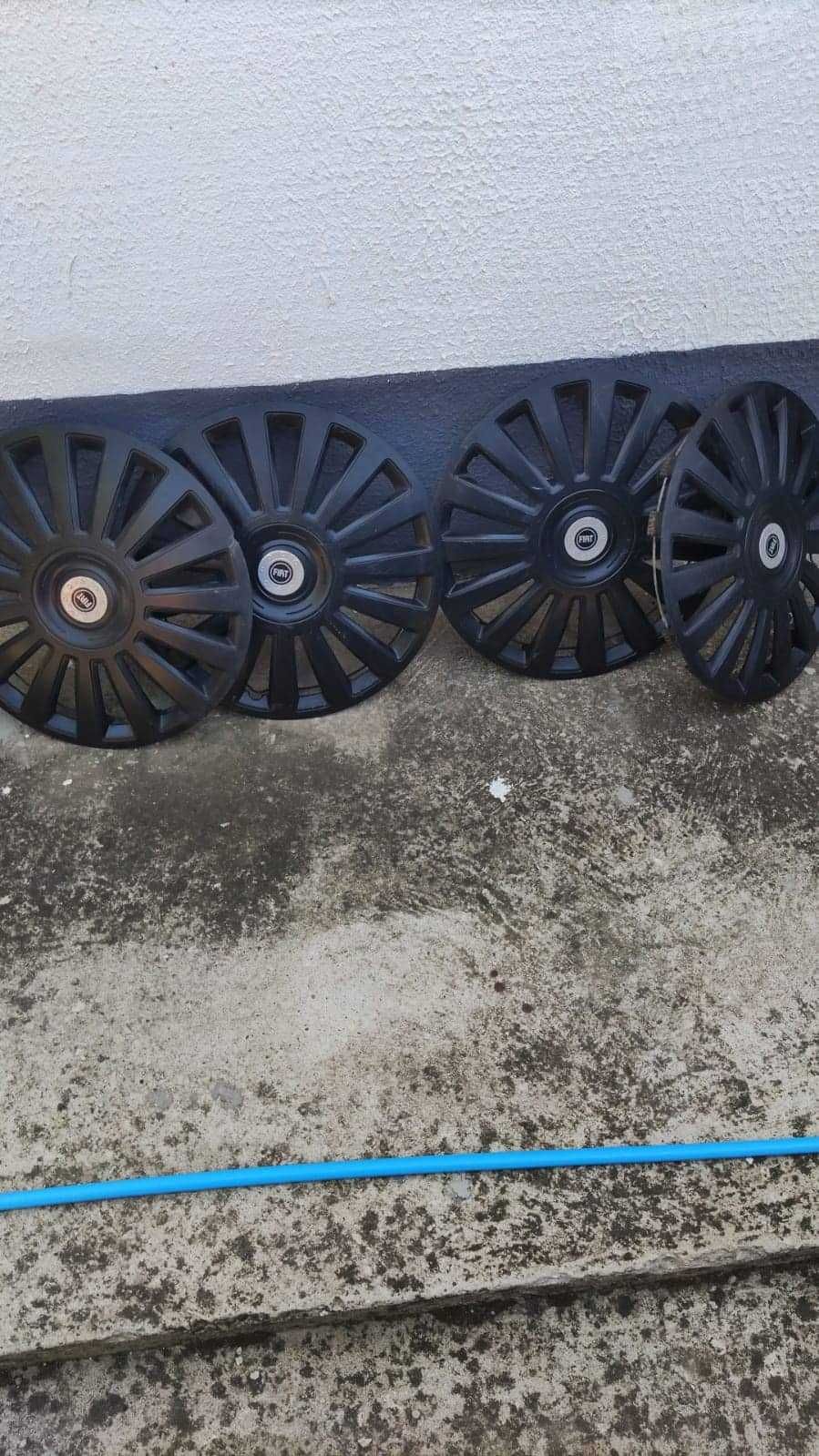 продавам 1  комплект гуми с   железни джанти