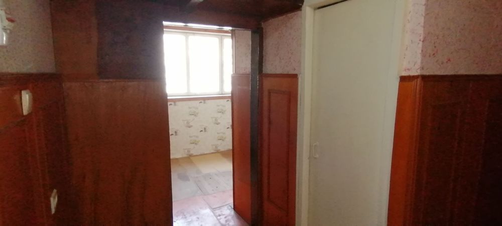 1 хонали 2-этаж квартира сотилади 6/4 дахаси