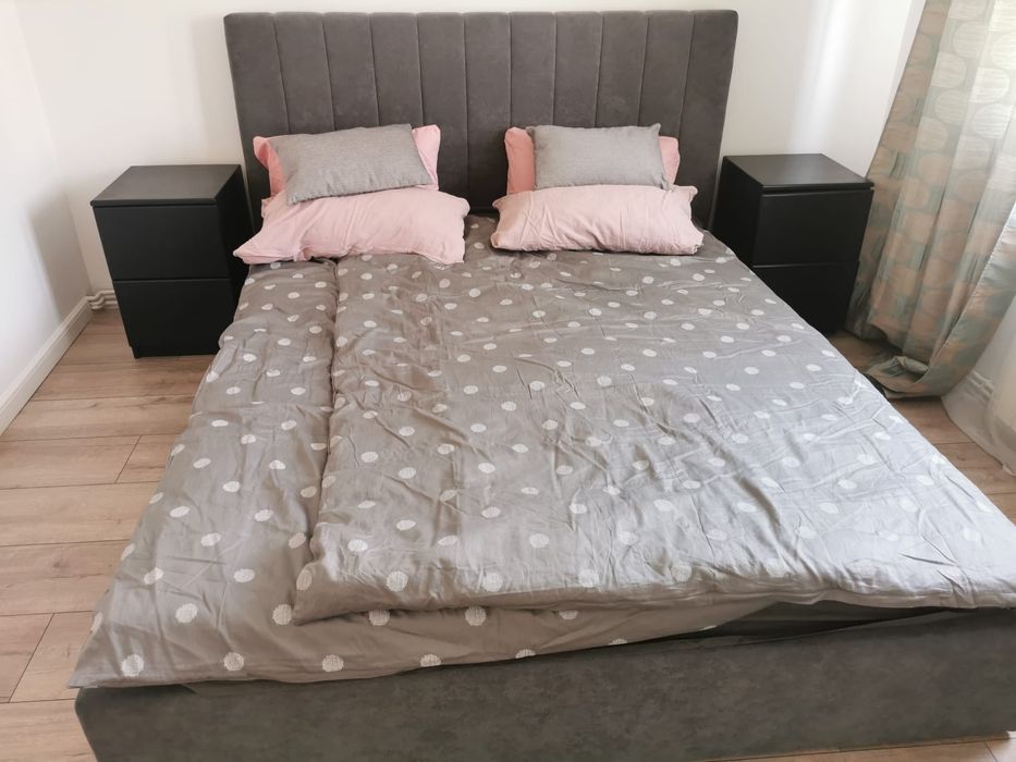 Închiriez apartament un regim hotelier