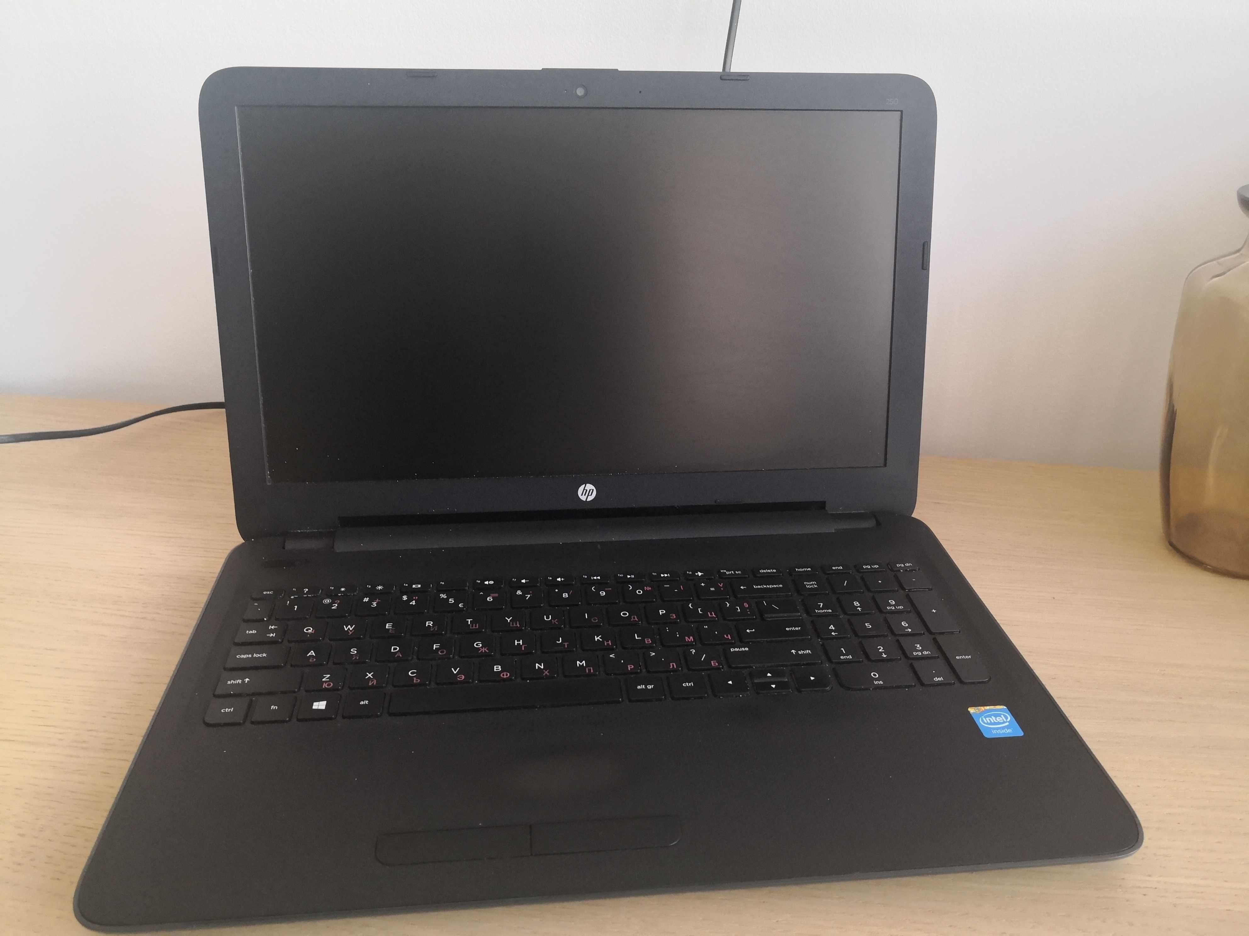 Лаптоп HP 250 G4 Notebook PC