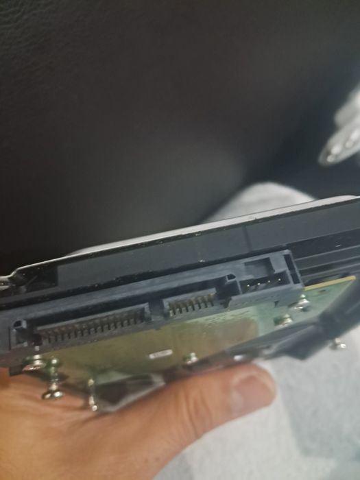 Hdd 1TB Sata  urgent