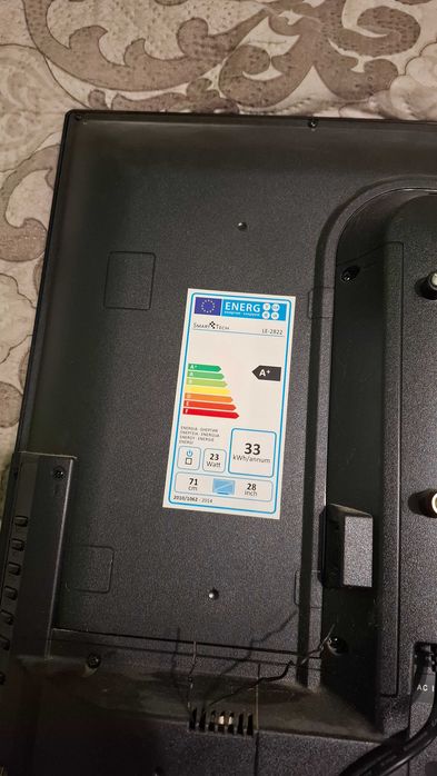 телевизор смарт тех 28"