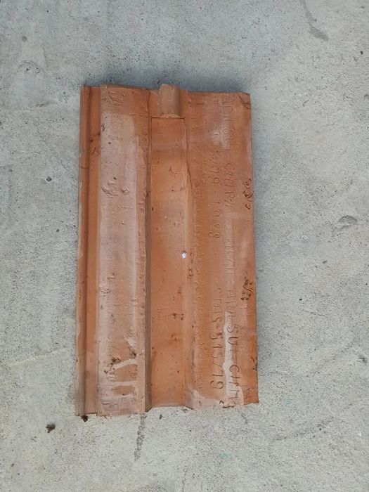 Țigle noi 300 de bucăți