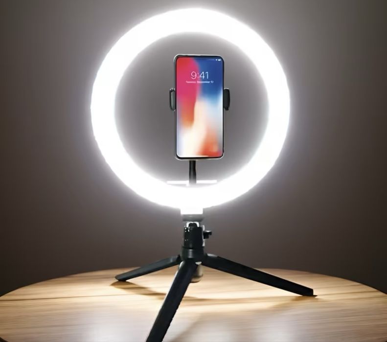 LED ринг лампа 26 см с триножник и държач за телефон