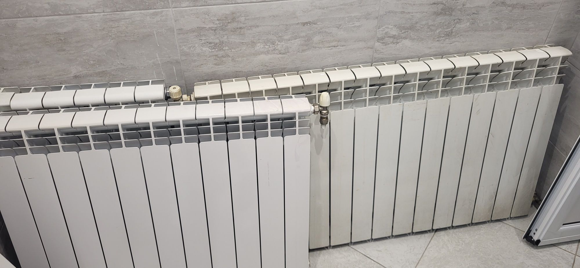 Продавам алуминиеви радиатори