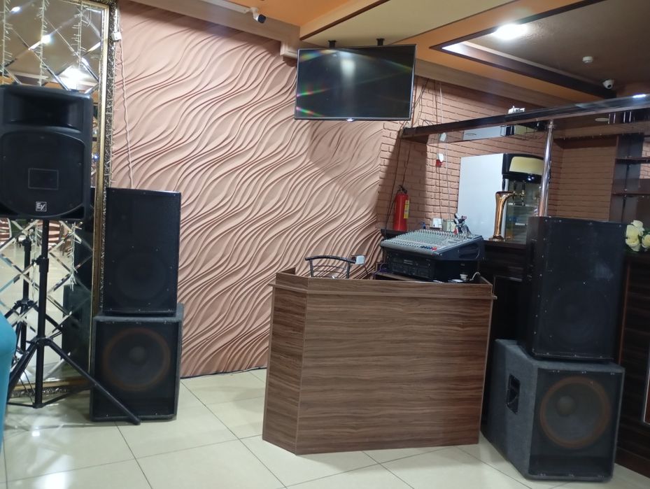 Ресторан , Кафега Арендага таййор Калонка  бор