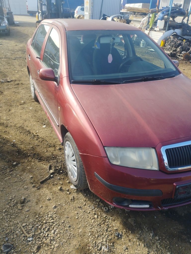 Dezmembrez Skoda Fabia 1.4 bky Sedan