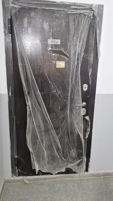 Двери наружные бу