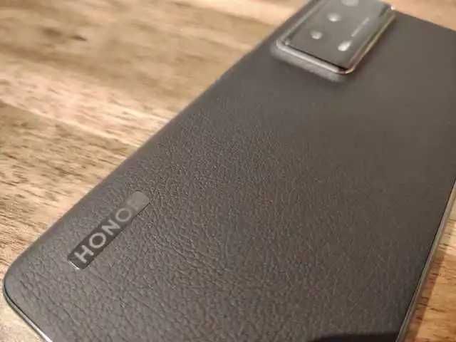 Honor V2 neactivat si cere  ID Honor - Ideal pentru Piese