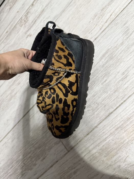 Ugg animal print  36