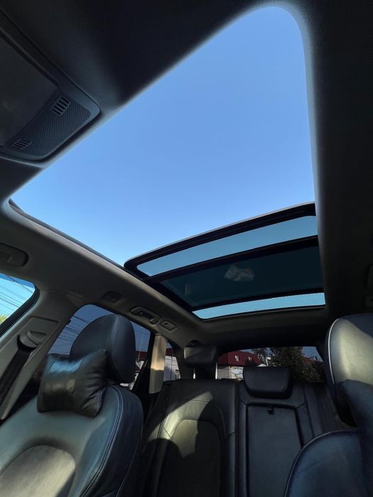 Audi Q5 S-line 2.0 TDI Panoramic