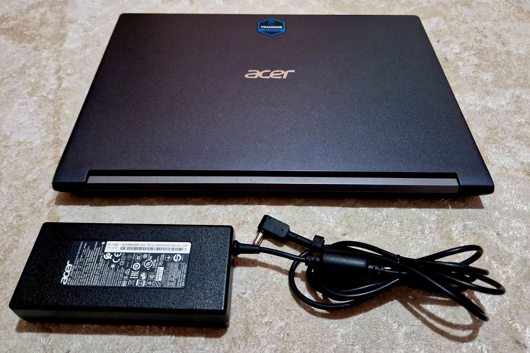 Acer Aspire 7 ssd1 тб,ozu32, RTX 6ядро!