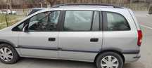 Vând  Opel Zamfira a