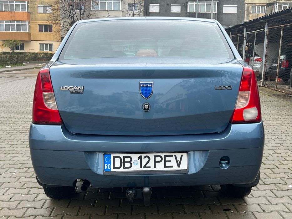 Vând Dacia Logan 1,5 diesel