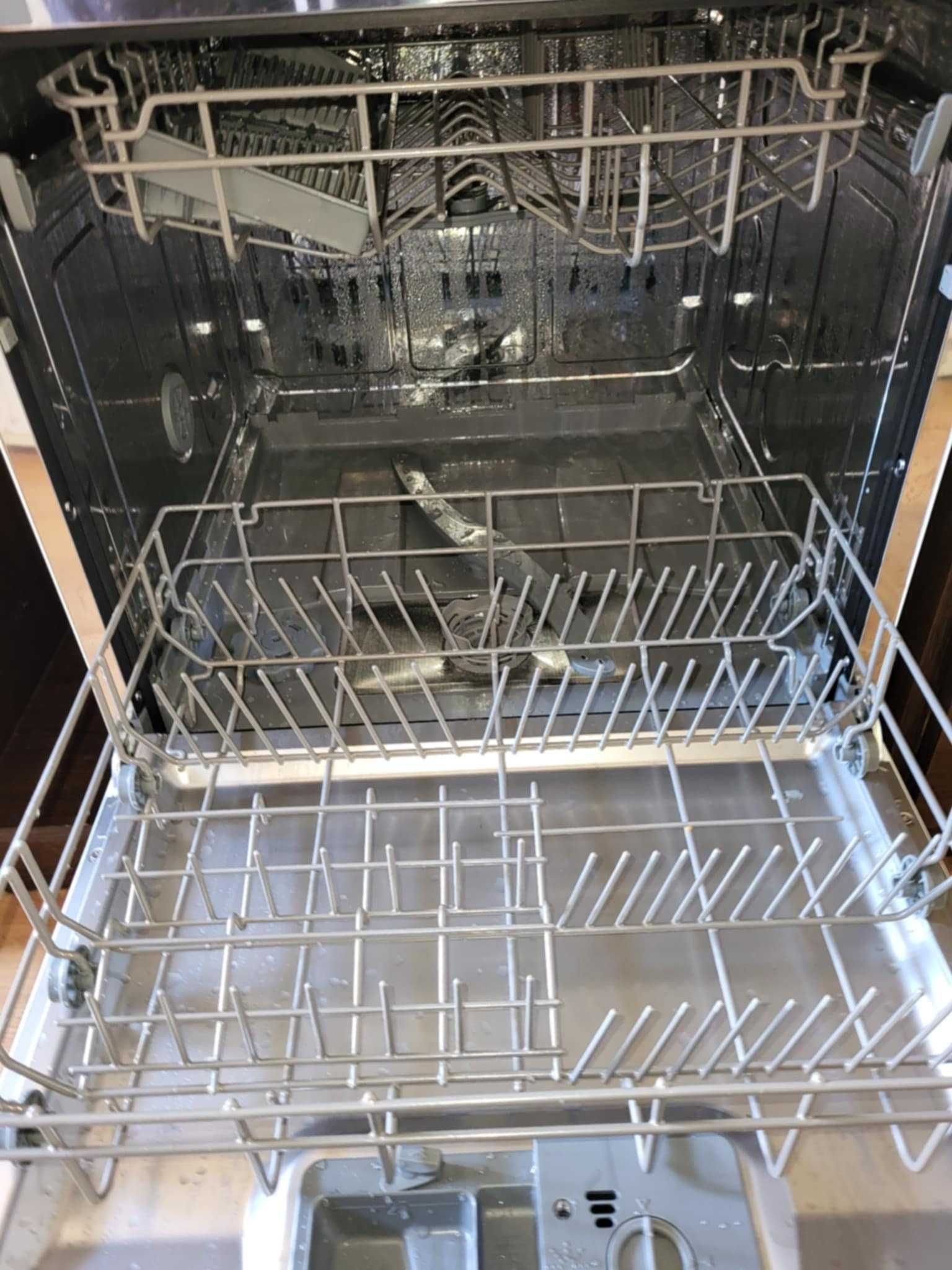Съдомиялна машина MIDEA MTD55S500W-CZ в гаранция