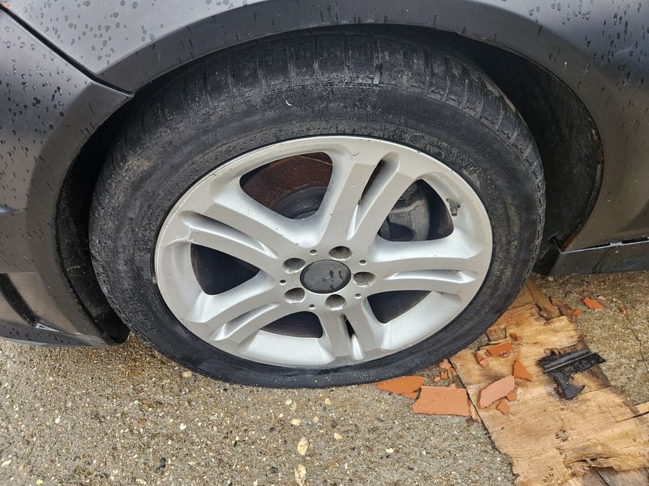 Лети джанти за Mercedes C klasa 2012god 225/45/17