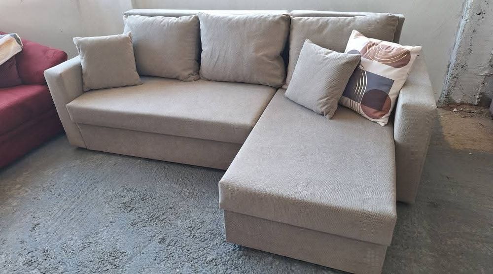 Coltar extensibil cu lada depozitare