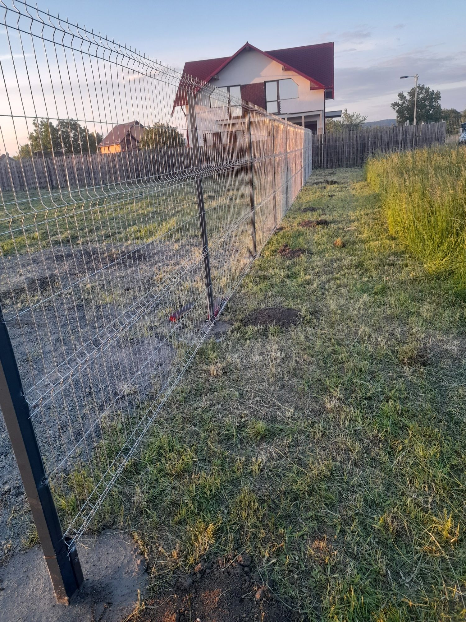 Garduri din panouri stil jaluzea,sipca,plasa,tabla,BCA