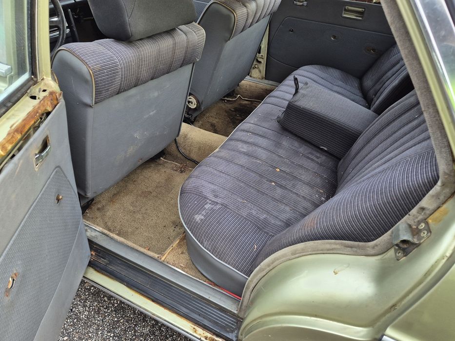 Mercedes 115 200 бензин